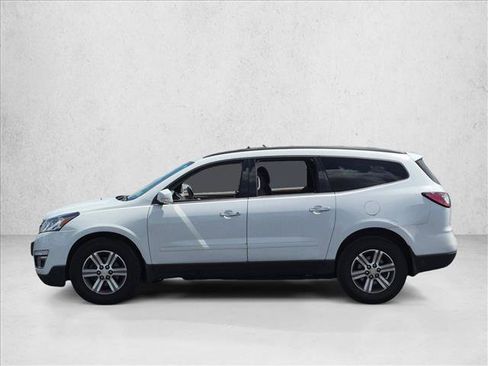 Used 2017 Chevrolet Traverse LT AWD/4WD image 8
