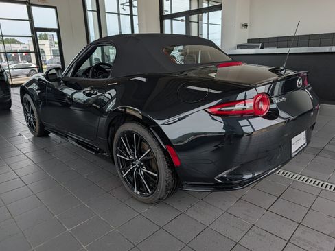 New 2026 MAZDA MX-5 Miata Grand Touring w/ Appearance Package RWD image 6
