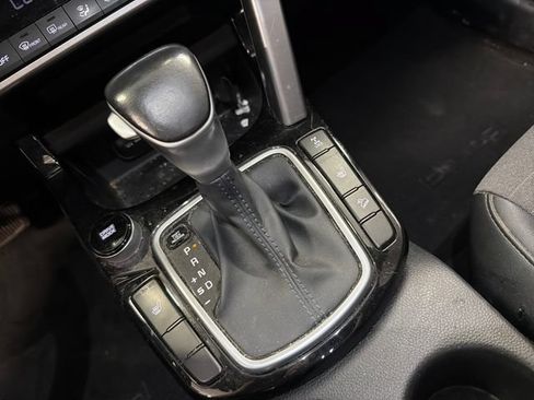 Used 2023 Kia Seltos S AWD/4WD image 22