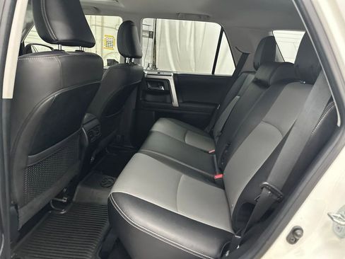 Used 2023 Toyota 4Runner SR5 Premium w/ Moonroof Package RWD image 20