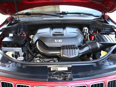 Used 2014 Jeep Grand Cherokee Laredo w/ Quick Order Package 23E AWD/4WD image 11