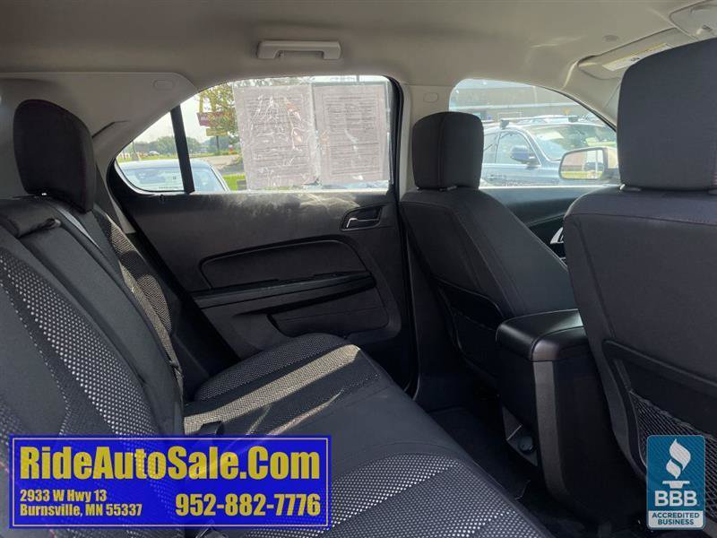 Used 2015 Chevrolet Equinox LT w/ Driver Convenience Package AWD/4WD image 16