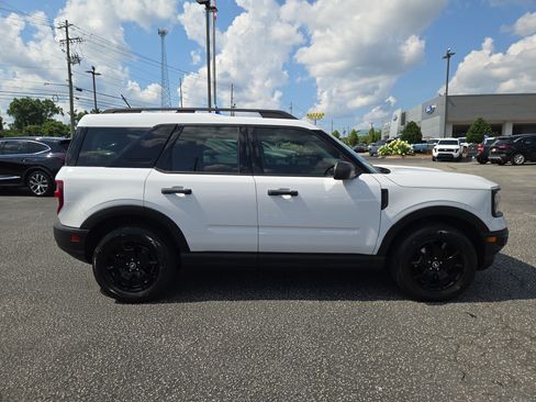 Used 2021 Ford Bronco Sport AWD/4WD image 6