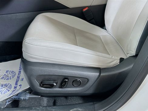 Used 2023 Lexus RX 350 Premium Plus image 19