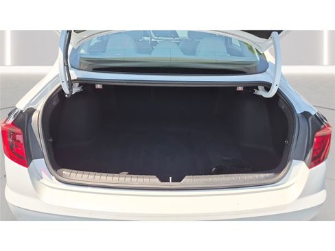 Used 2020 Hyundai Sonata SEL w/ Convenience Package FWD image 9