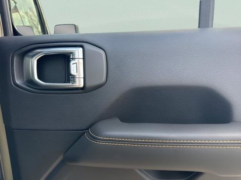 New 2026 Jeep Gladiator Sport image 31