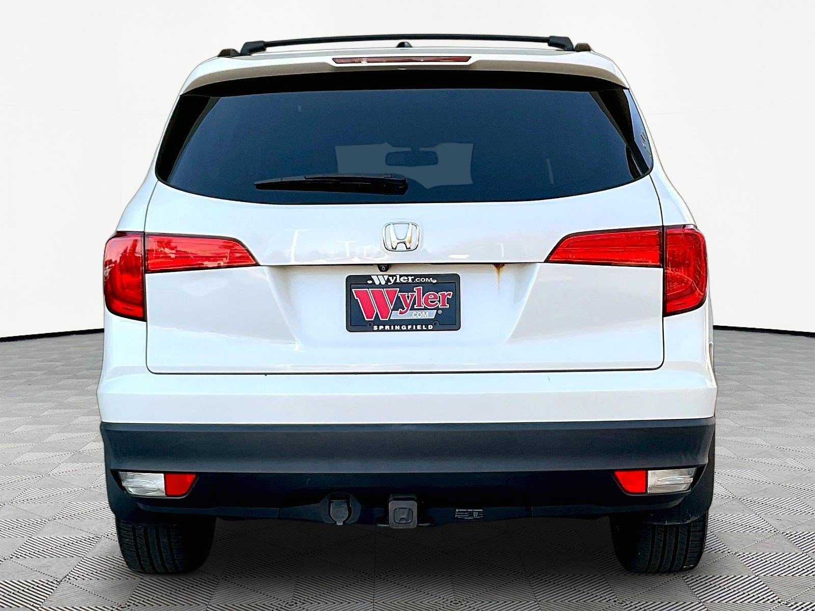 Used 2017 Honda Pilot EX-L image 5