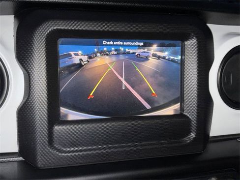 Certified 2021 Jeep Wrangler Unlimited Islander image 30