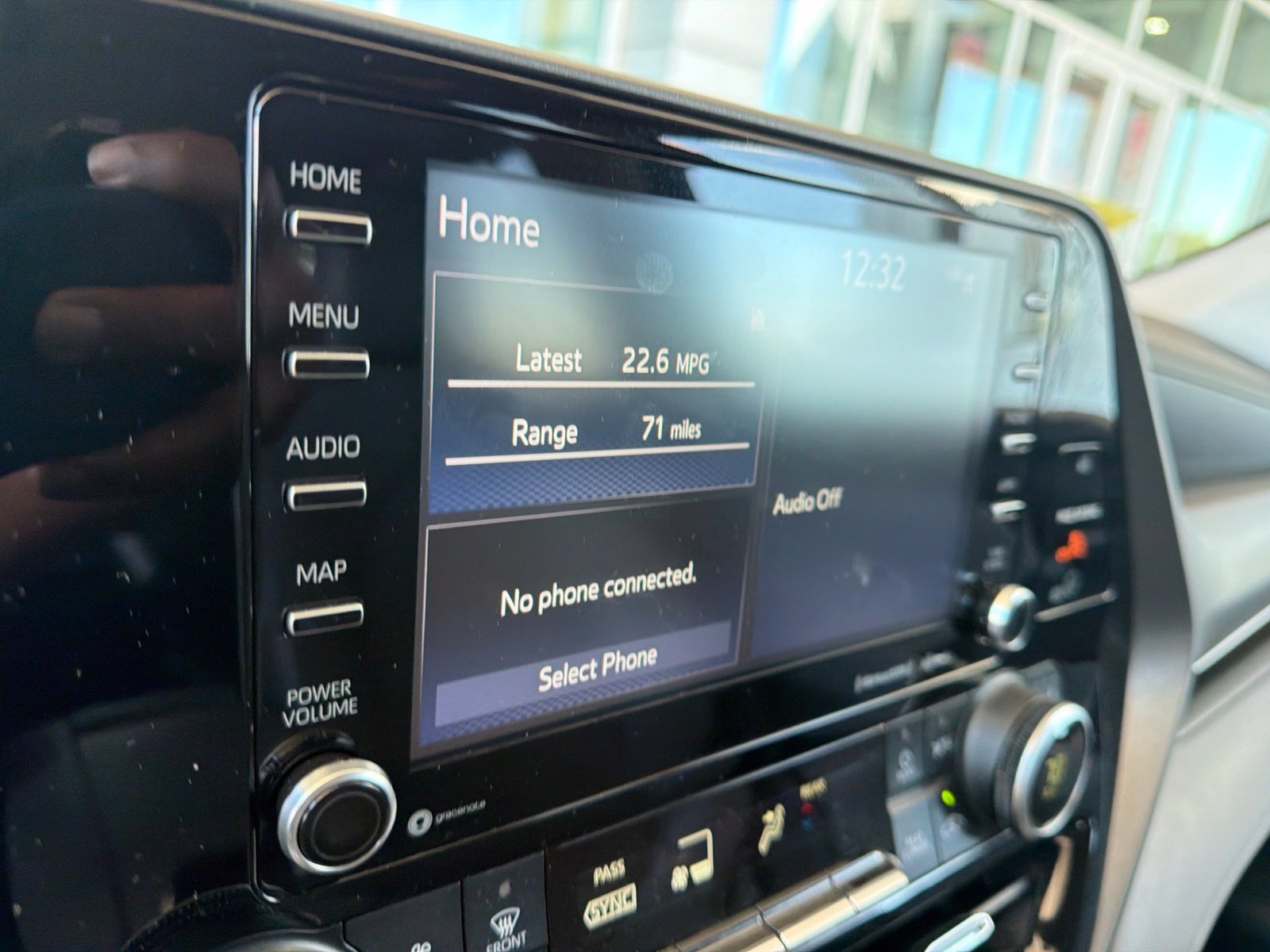 Used 2021 Toyota Highlander XLE FWD image 9
