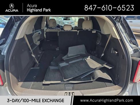 Used 2020 Ford Explorer Platinum w/ Premium Technology Package AWD/4WD image 26