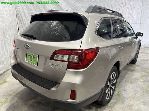 Used 2015 Subaru Outback 2.5i Limited AWD/4WD image 8