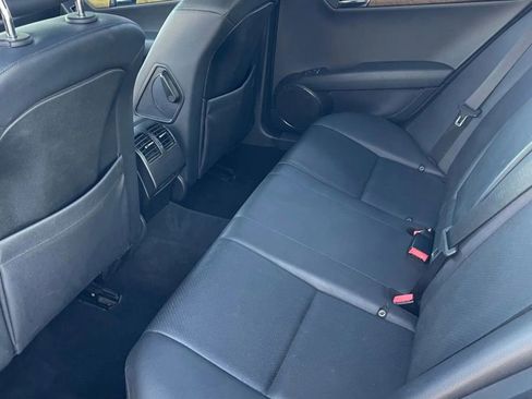 Used 2008 Mercedes-Benz C 350 Sport image 6
