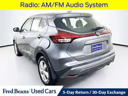 Used 2021 Nissan Kicks S image 7