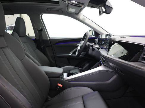 Used 2025 Audi Q5 Premium Plus w/ Premium Plus AWD/4WD image 21
