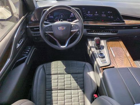 Certified 2024 Cadillac Escalade Premium Luxury Platinum image 56