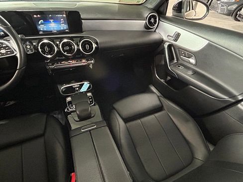 Used 2020 Mercedes-Benz A 220 image 8