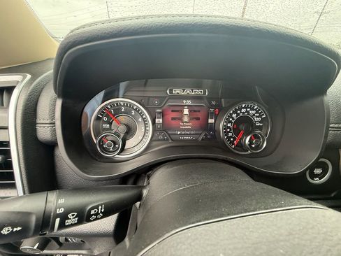 Used 2019 RAM 1500 Laramie w/ Trailer Tow Group AWD/4WD image 17