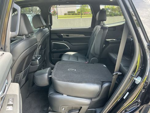 Used 2024 Kia Telluride SX Prestige X-Line AWD/4WD image 23