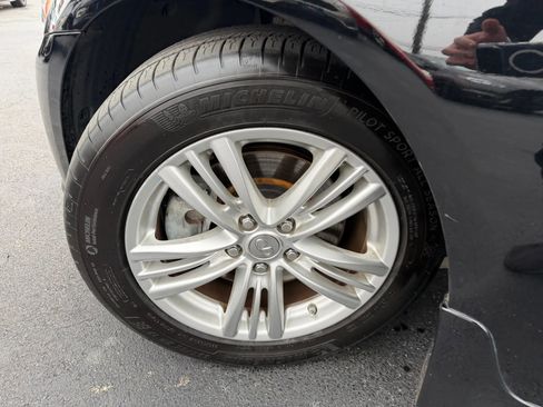 Used 2015 INFINITI Q40 w/ Navigation Package image 44