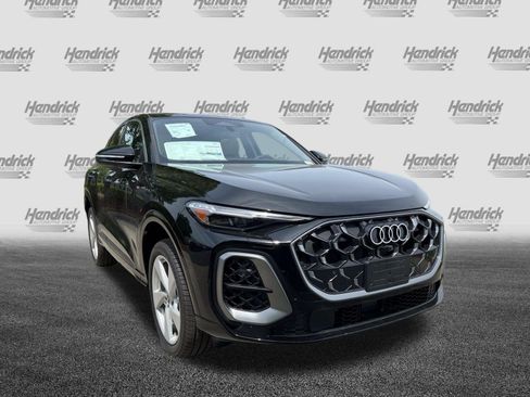 Used 2026 Audi Q5 Premium Plus AWD/4WD image 2