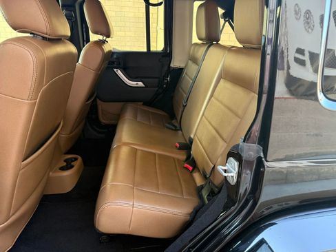 Used 2011 Jeep Wrangler Unlimited Sahara w/ Trailer Tow Group image 12