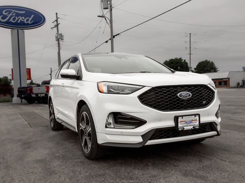 Used 2020 Ford Edge ST w/ Equipment Group 401A AWD/4WD image 8