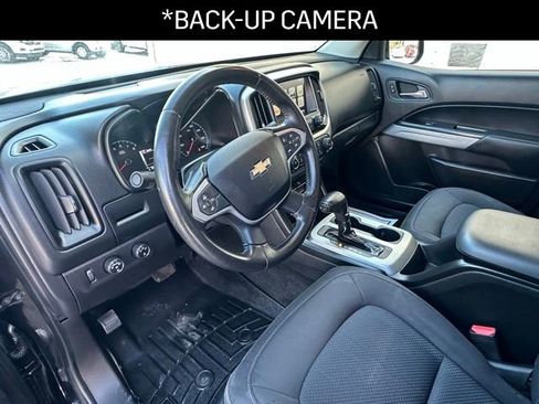 Used 2016 Chevrolet Colorado LT w/ LT Convenience Package image 3