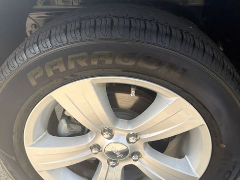 Used 2017 Jeep Patriot Latitude FWD image 12