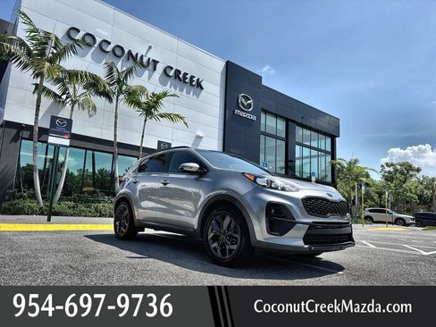 Used 2022 Kia Sportage Nightfall Edition FWD image 1