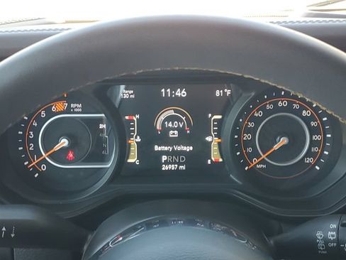 Used 2024 Jeep Wrangler Unlimited Sahara w/ Technology Group AWD/4WD image 23