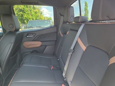Used 2026 GMC Canyon AT4 w/ Technology Plus Package AWD/4WD image 24