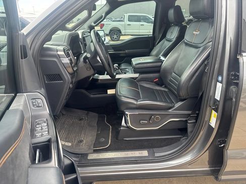 Used 2022 Ford F150 Platinum w/ Equipment Group 701A High AWD/4WD image 9