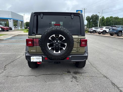 Used 2025 Jeep Wrangler Rubicon w/ Safety Group AWD/4WD image 5
