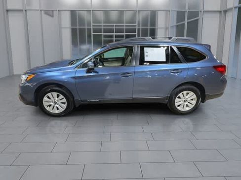 Used 2016 Subaru Outback 2.5i Premium AWD/4WD image 5