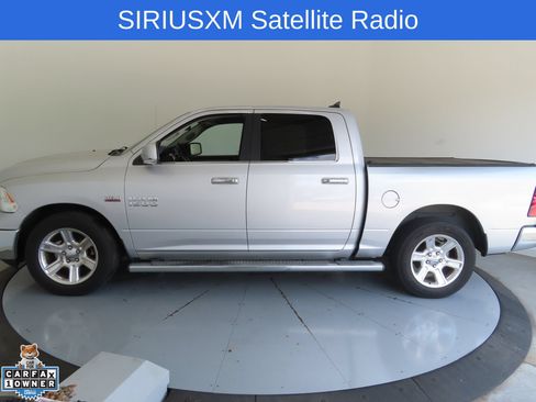 Used 2017 RAM 1500 Lone Star RWD image 7
