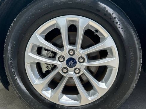 Used 2021 Ford Escape SE w/ Cold Weather Package AWD/4WD image 19