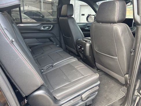 Used 2023 Chevrolet Suburban RST image 14