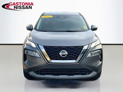 Used 2021 Nissan Rogue SV