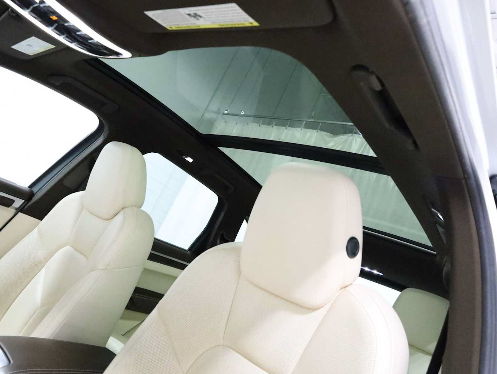 Used 2015 Porsche Cayenne S AWD/4WD image 20