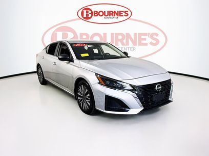 Used 2024 Nissan Altima 2.5 SV