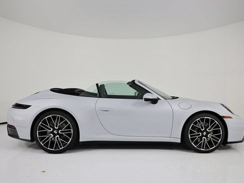 Used 2026 Porsche 911 Carrera RWD image 8