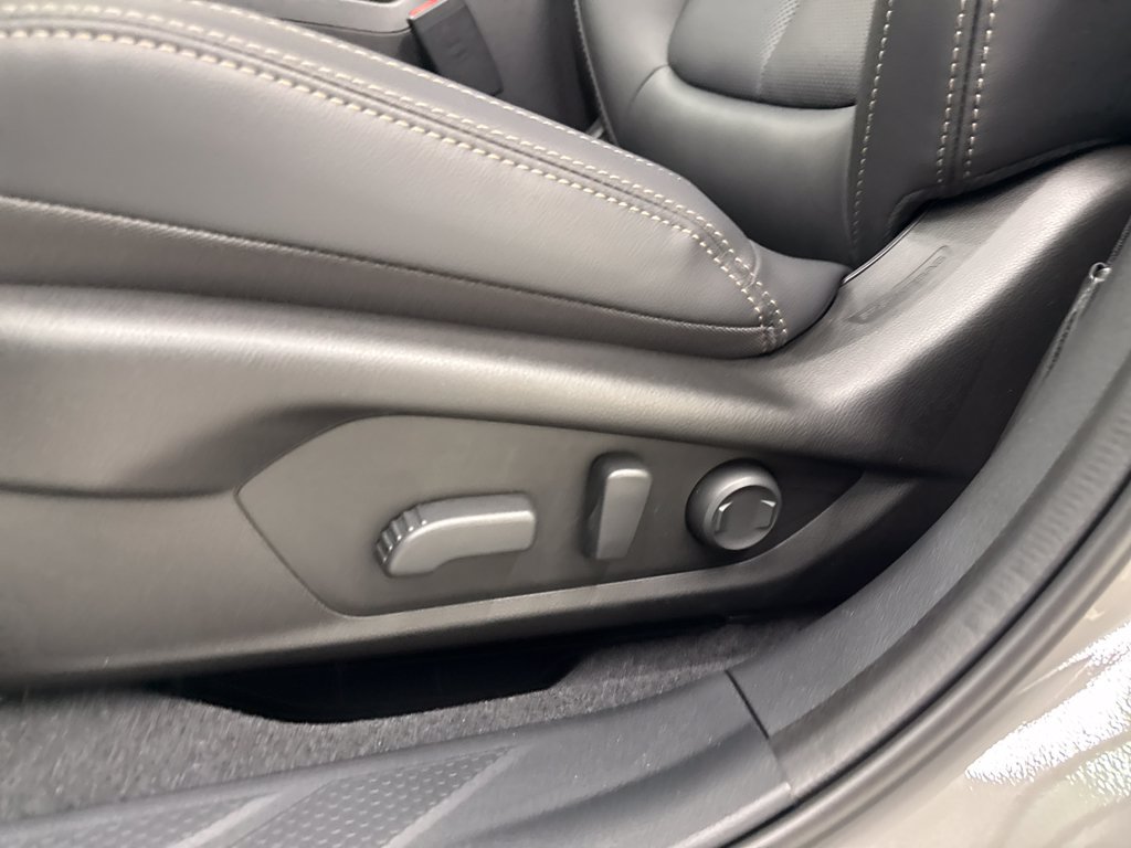 New 2026 Subaru Outback Limited XT AWD/4WD image 13