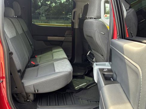 Used 2022 Ford F150 XLT w/ Equipment Group 302A High image 13