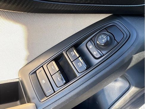 Used 2018 Subaru Impreza 2.0i image 8