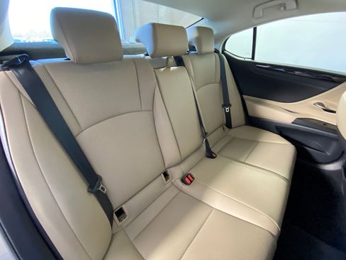Used 2019 Lexus ES 350 image 30