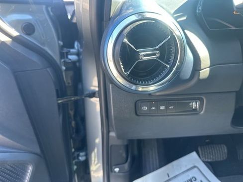 New 2026 Chevrolet Equinox EV LT image 18