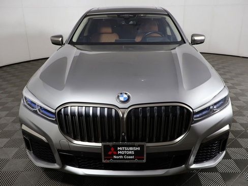 Used 2020 BMW M760i xDrive w/ Luxury Rear Seating Package AWD/4WD image 17