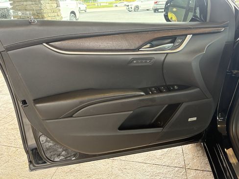 Used 2018 Cadillac XTS Luxury FWD image 20