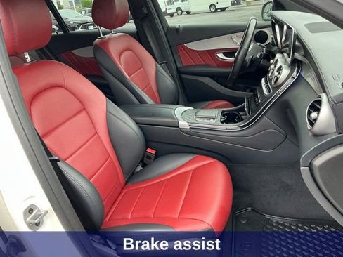 Used 2022 Mercedes-Benz GLC 300 4MATIC Coupe image 24