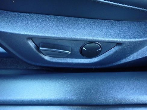 Used 2025 Ford Mustang GT Premium image 22